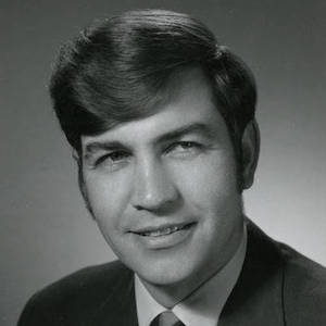Portrait of Dean Emeritus Hal Miller