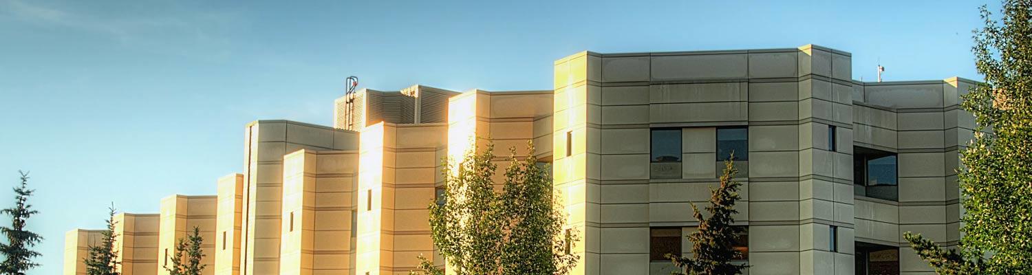 image of exterior of a large health care building
